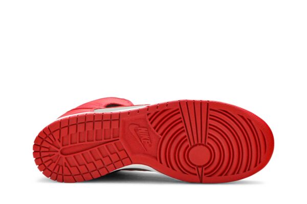 Nike Dunk High UNLV 850477-001 - Arviolet photo 4