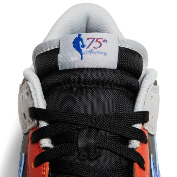 Nike Dunk Low EMB NBA 75th Anniversary Knicks DD3363-002 - Arviolet photo 9