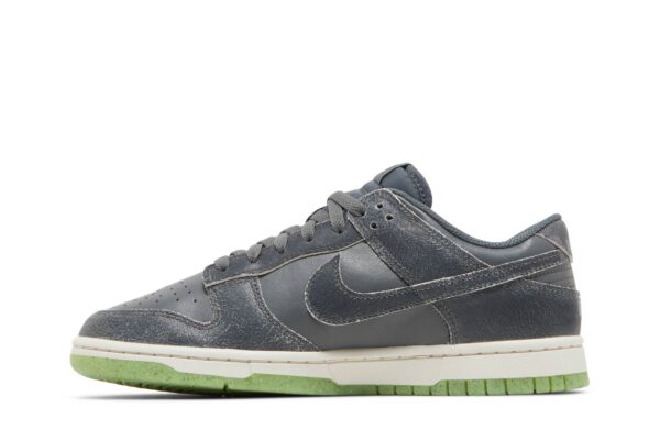 Nike Dunk Low Retro PRM Halloween (2022) DQ7681-001 - Arviolet photo 3