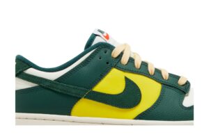Nike Dunk Low SE Noble Green (Women's) FD0350-133 - Arviolet photo 2