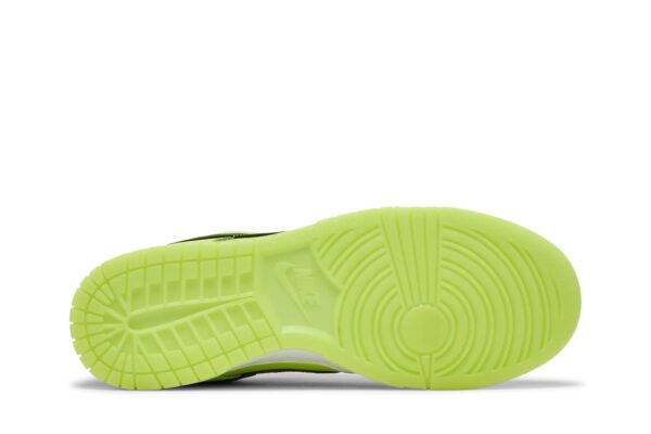 Nike Dunk Low SE Splash Volt FJ4610-702 - Arviolet photo 4