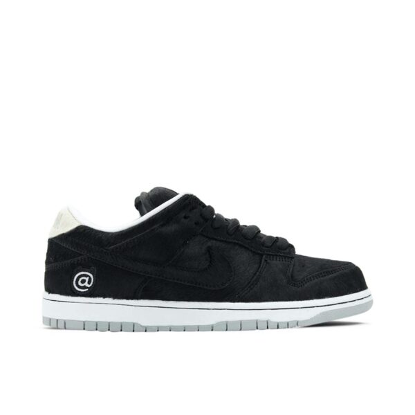 Nike SB Dunk Low Medicom Toy (2020) CZ5127-001 - Arviolet photo 1