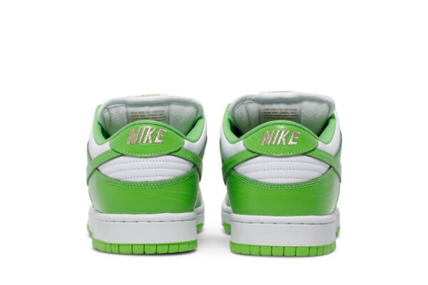 Nike SB Dunk Low Supreme Stars Mean Green (2021) DH3228-101 - Arviolet photo 6