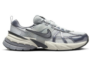 Nike V2K Run Pure Platinum Wolf Grey (Women's) FD0736-003 - Arviolet photo 1