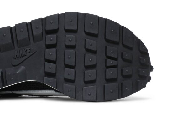 Nike Vaporwaffle sacai Black White CV1363-001 - Arviolet photo 7