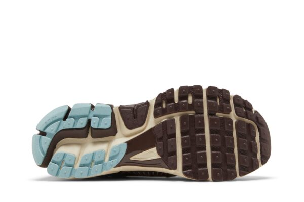 Nike Zoom Vomero 5 Earth Fossil (Women's) FD9920-022 - Arviolet photo 4