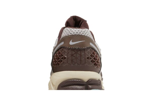 Nike Zoom Vomero 5 Earth Fossil (Women's) FD9920-022 - Arviolet photo 7