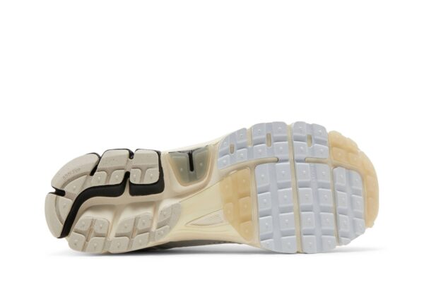 Nike Zoom Vomero 5 Supersonic Light Bone Black FN7649-110 - Arviolet photo 4